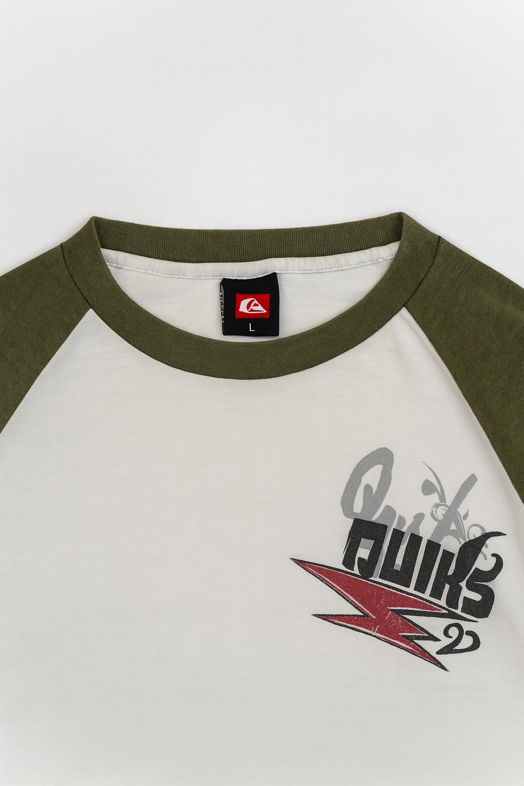 Vintage 90s Quiksilver Long Sleeve Raglan Tee – Size M