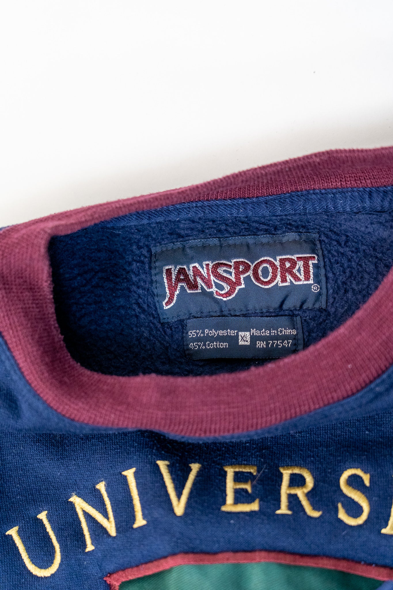 1990s  University of Chicago Sweatshirt – Size L